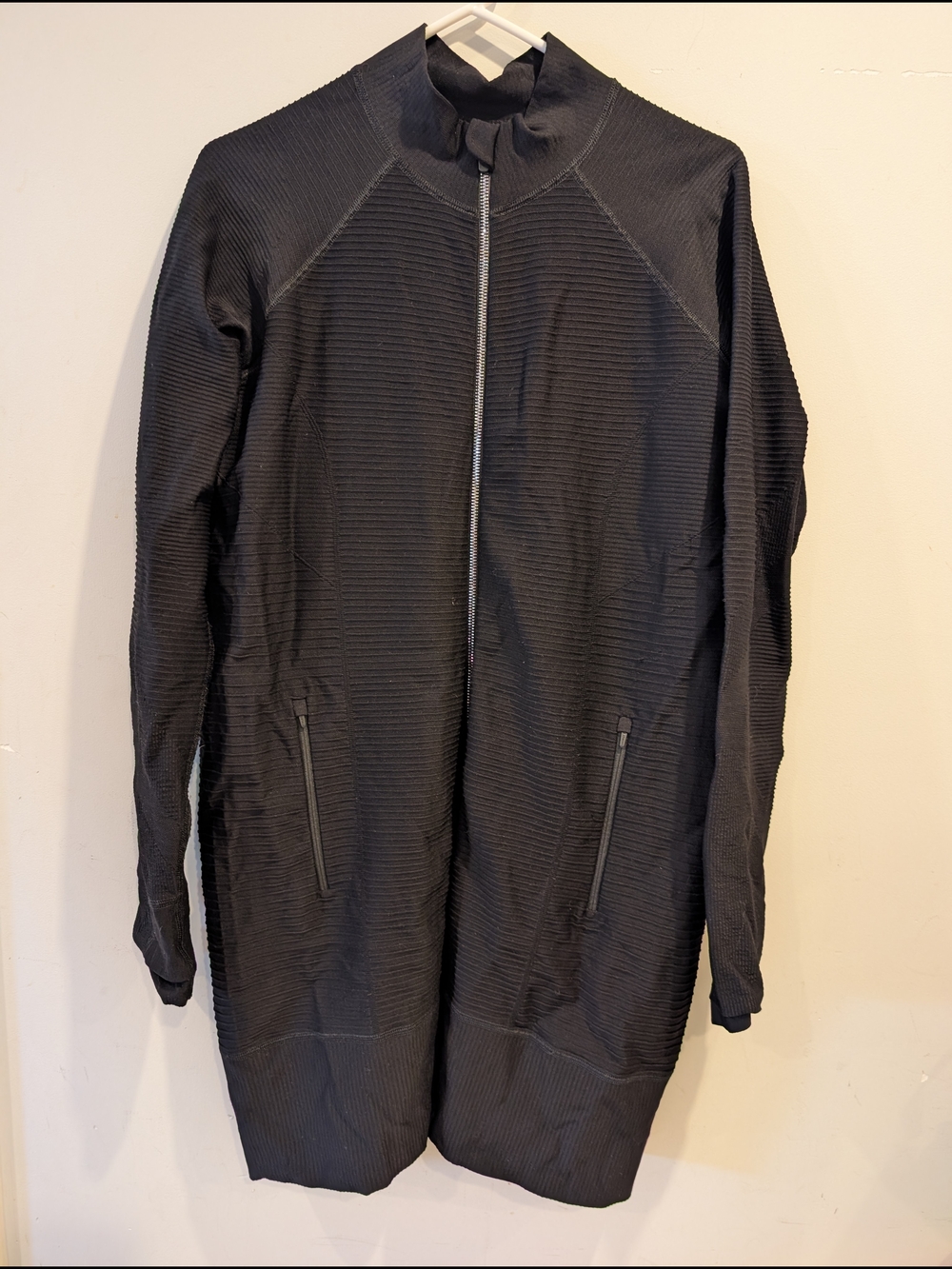 Athleta Women Black Ribbed Zip Long Jacket Lightweight Gorpcore Active Errands M